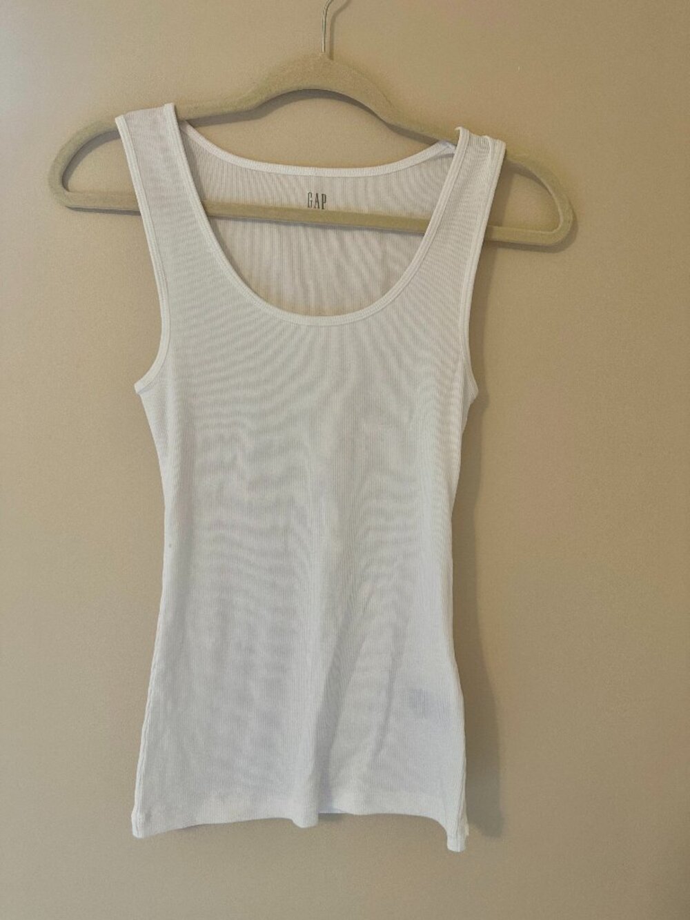 GAP Factory White Rib Tank Top - Picture 2 of 3